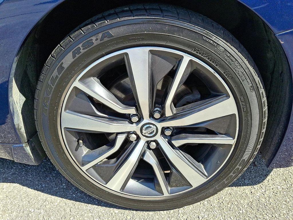 used 2020 Nissan Maxima car, priced at $19,988