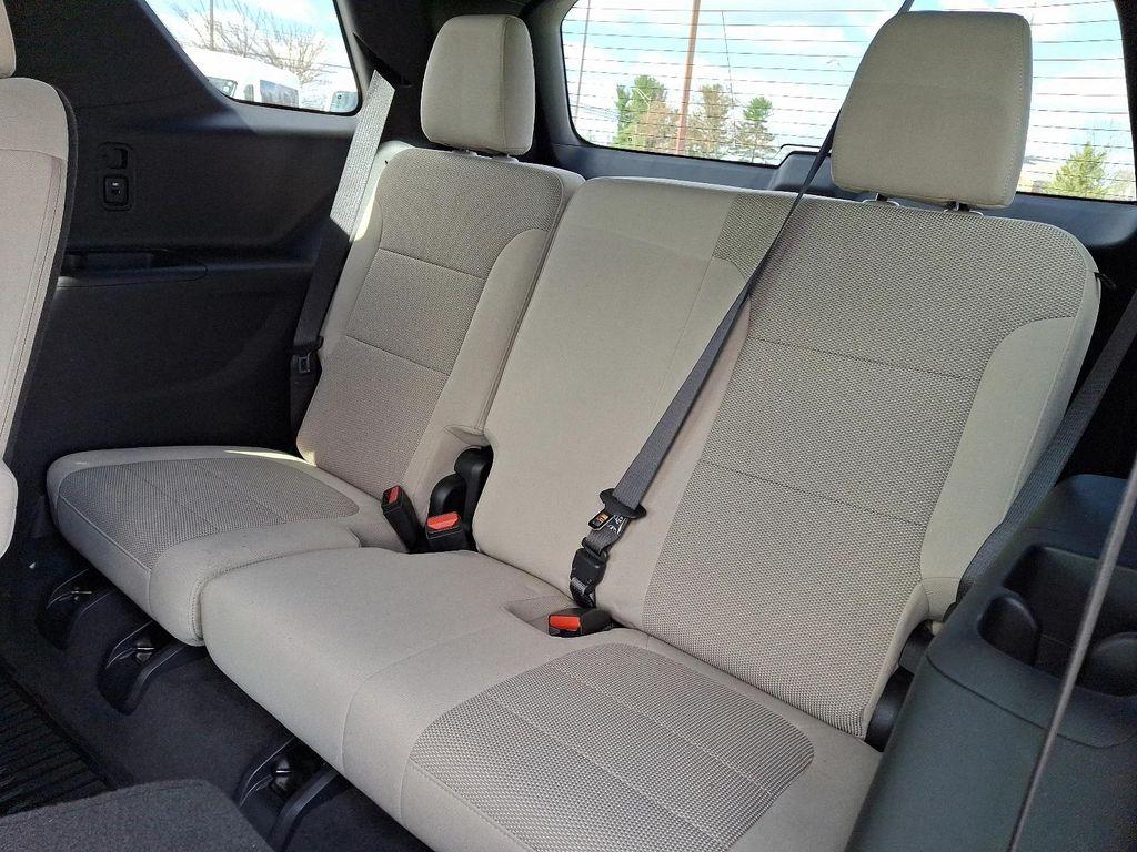 used 2022 Chevrolet Traverse car, priced at $28,988