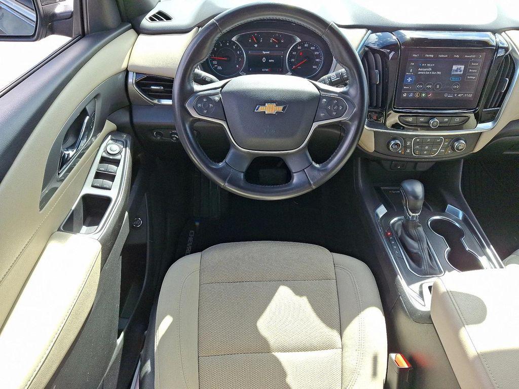 used 2022 Chevrolet Traverse car, priced at $28,988