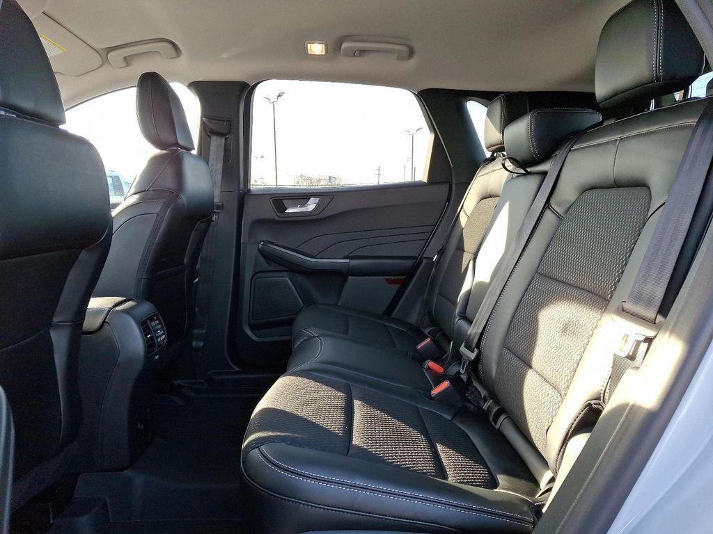 new 2025 Ford Escape PHEV car, priced at $31,113