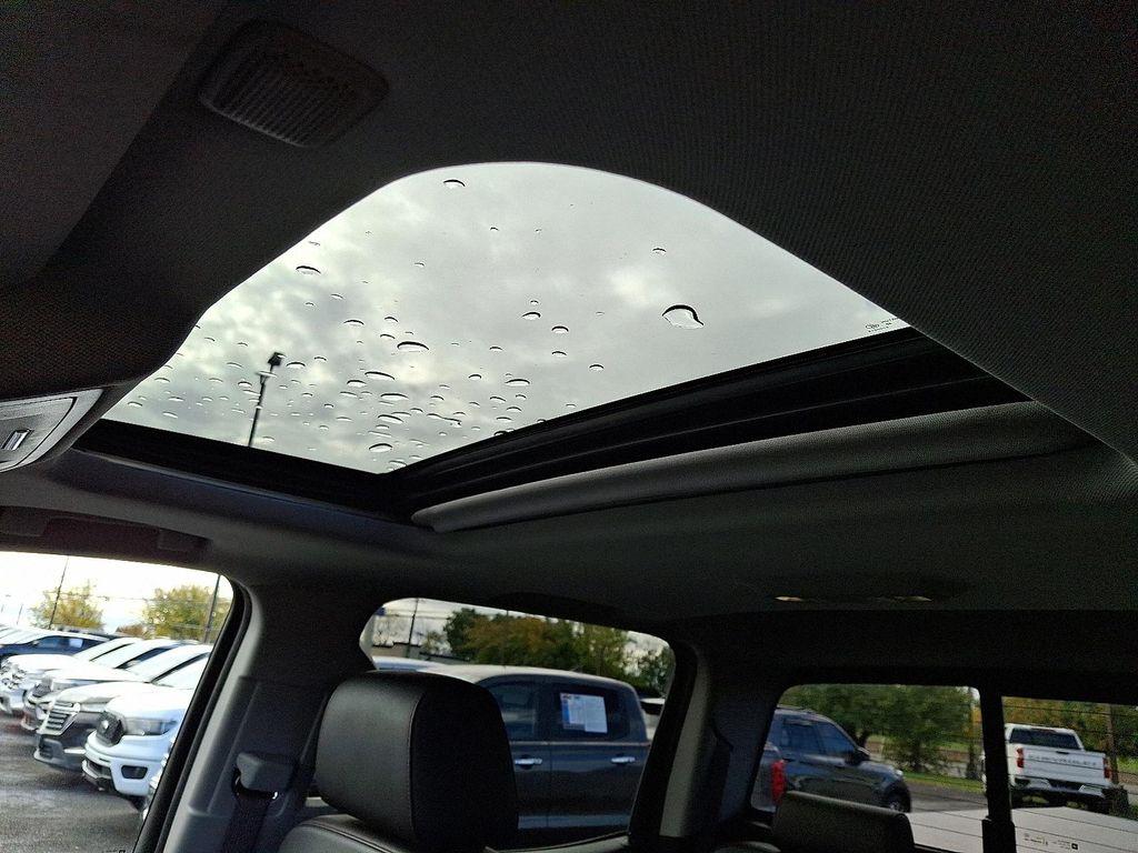 used 2016 GMC Sierra 1500 car, priced at $31,988