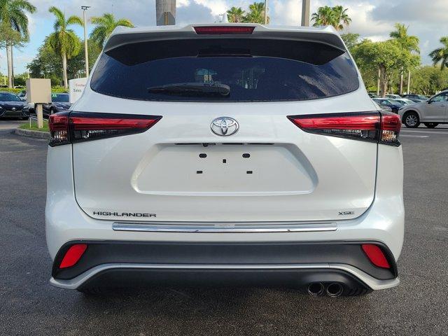 used 2022 Toyota Highlander car, priced at $35,990