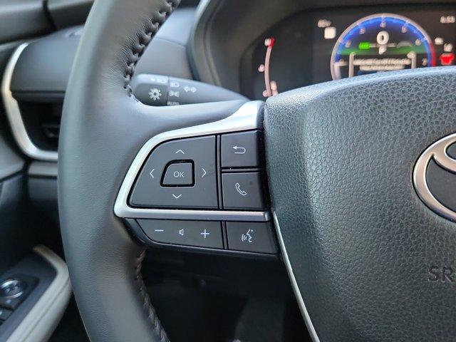 used 2025 Toyota Grand Highlander car, priced at $45,600