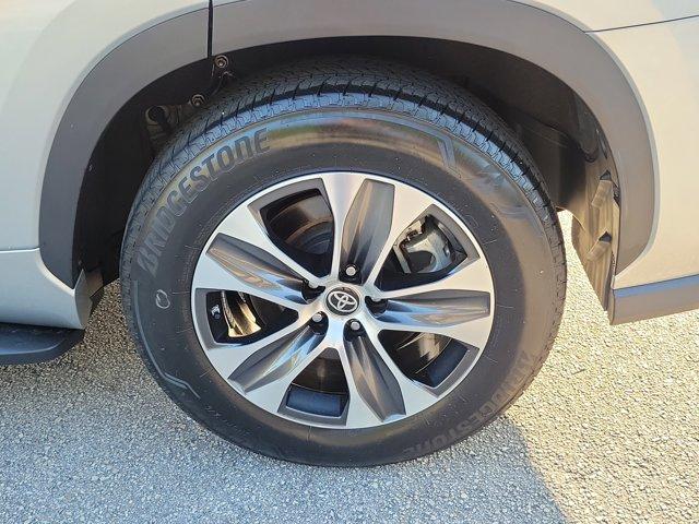used 2023 Toyota Highlander car, priced at $38,800