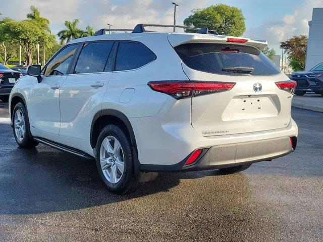 used 2023 Toyota Highlander car, priced at $38,500