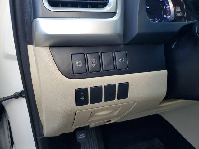 used 2019 Toyota Highlander car, priced at $20,732