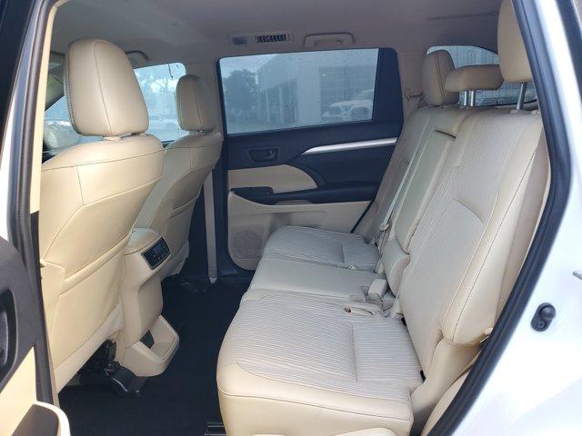 used 2019 Toyota Highlander car, priced at $20,732