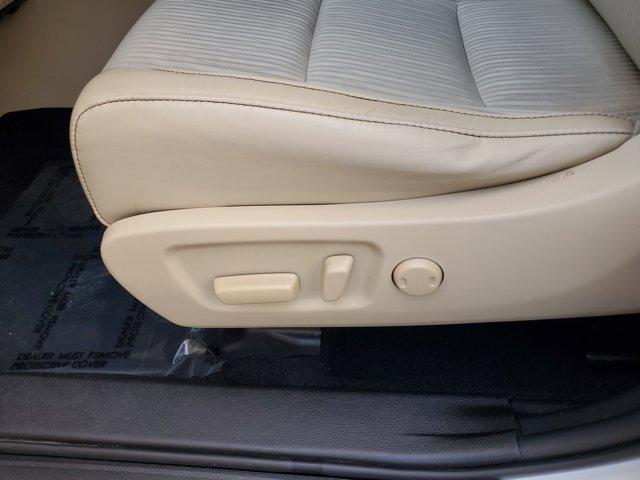 used 2019 Toyota Highlander car, priced at $20,732