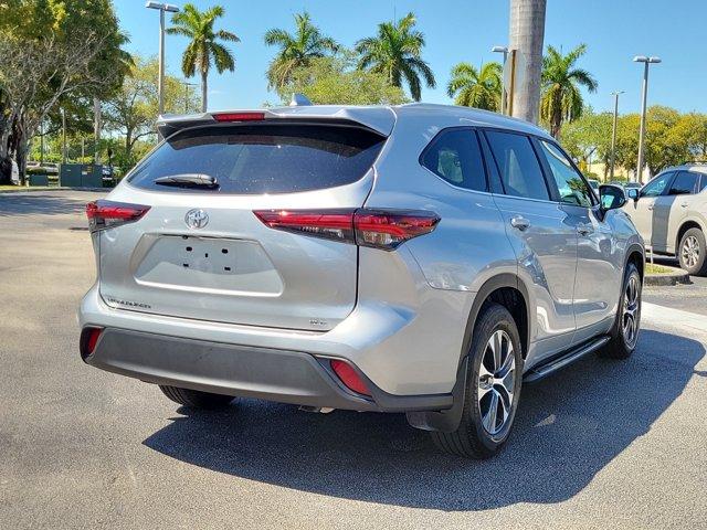 used 2024 Toyota Highlander car, priced at $43,990