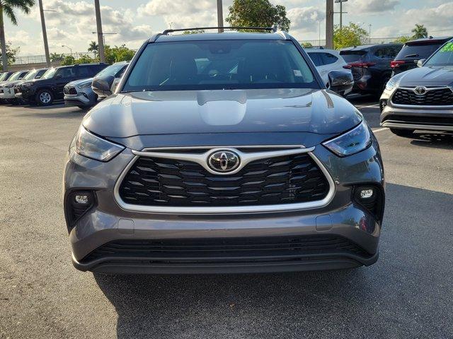 used 2023 Toyota Highlander car, priced at $37,781