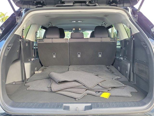 used 2020 Toyota Highlander car, priced at $26,809