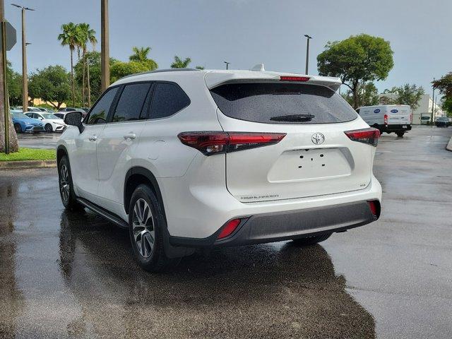 used 2025 Toyota Highlander car, priced at $42,990