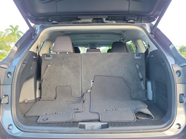used 2024 Toyota Highlander car, priced at $43,990