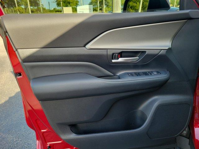 used 2025 Toyota Grand Highlander car, priced at $45,280