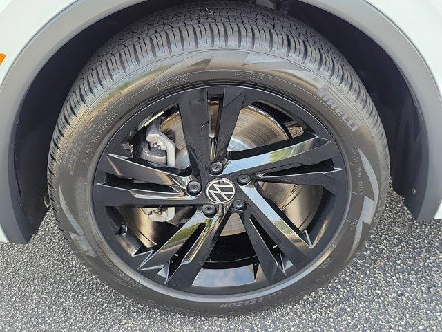 used 2024 Volkswagen Tiguan car, priced at $26,584