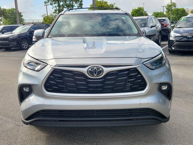 used 2023 Toyota Highlander car, priced at $37,844