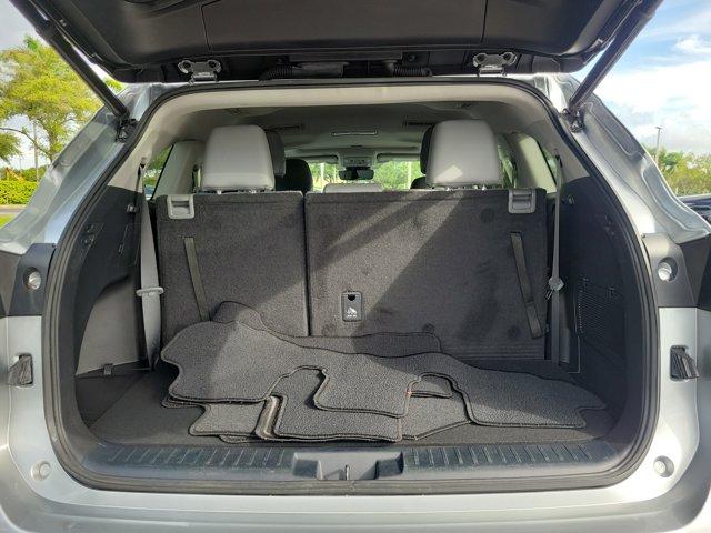 used 2023 Toyota Highlander car, priced at $37,844