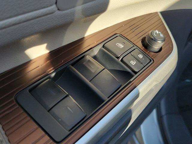 used 2023 Toyota Sienna car, priced at $39,602