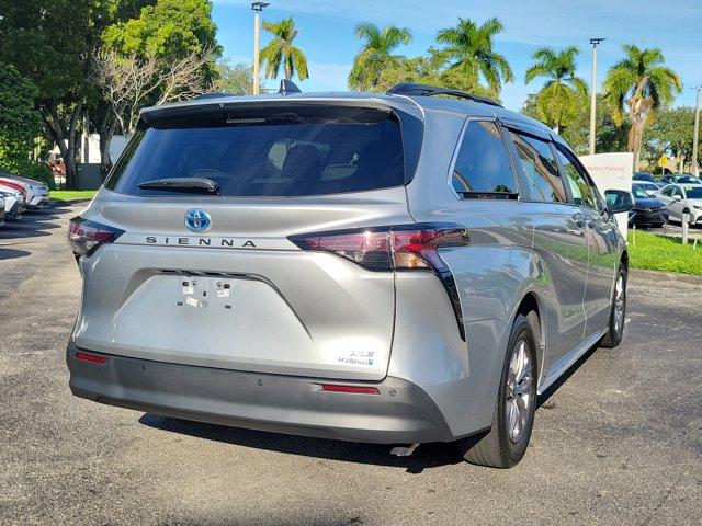 used 2023 Toyota Sienna car, priced at $39,602