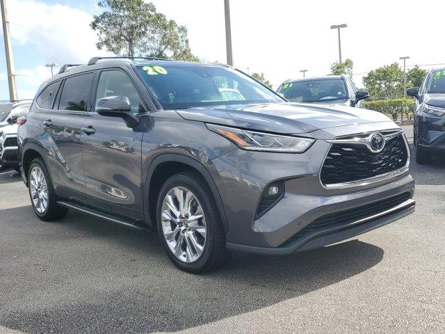 used 2020 Toyota Highlander car, priced at $29,755