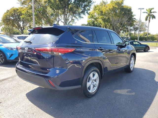 used 2020 Toyota Highlander car, priced at $29,545