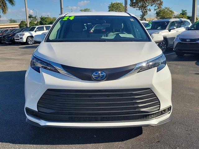 used 2024 Toyota Sienna car, priced at $36,183