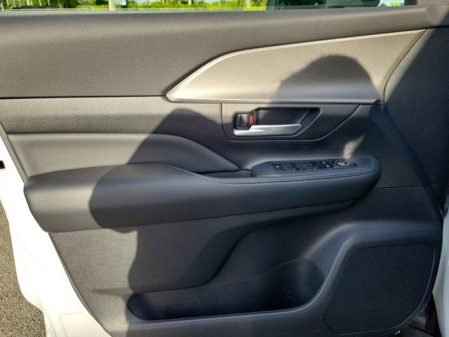 used 2025 Toyota Grand Highlander car, priced at $46,134