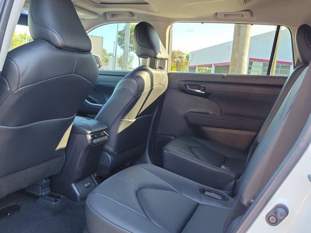 used 2024 Toyota Highlander car, priced at $40,723