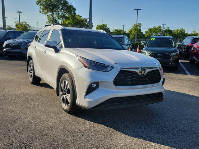 used 2024 Toyota Highlander car, priced at $40,723