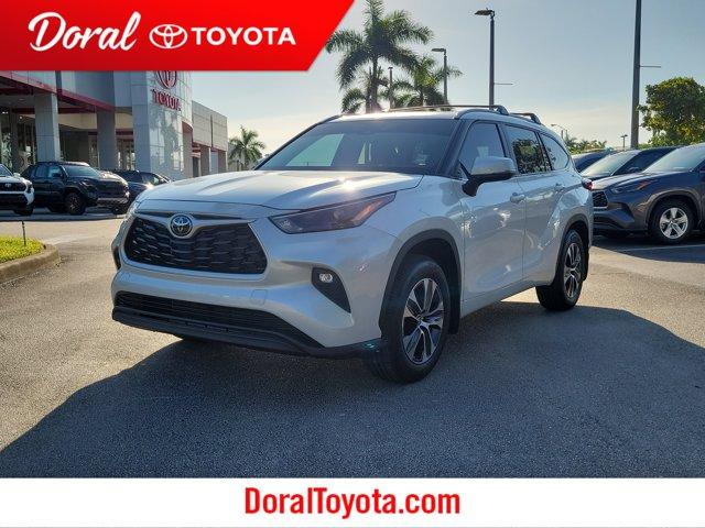 used 2024 Toyota Highlander car, priced at $40,723