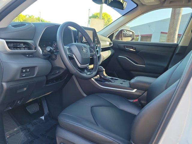 used 2024 Toyota Highlander car, priced at $40,723