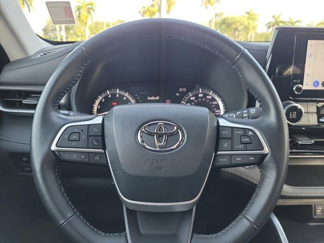 used 2023 Toyota Highlander car, priced at $33,440