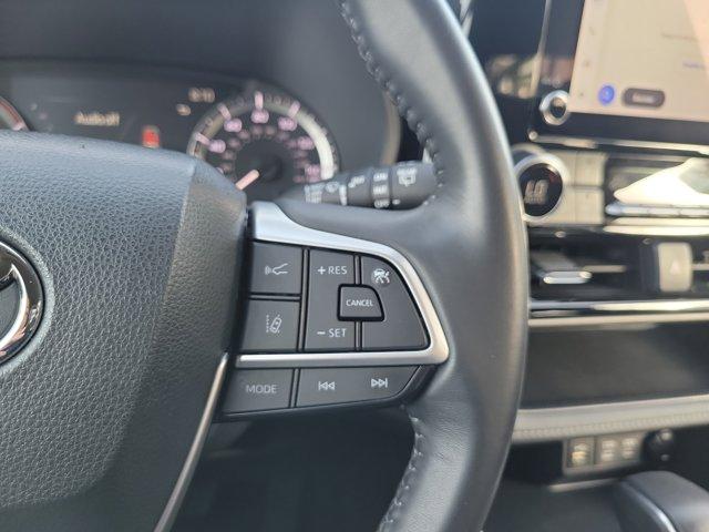 used 2023 Toyota Highlander car, priced at $33,440