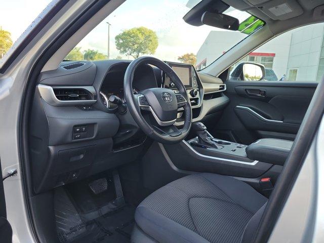 used 2023 Toyota Highlander car, priced at $33,440