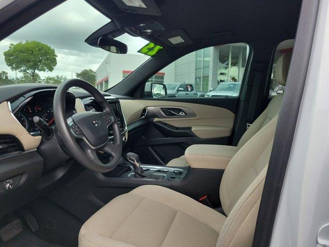 used 2023 Chevrolet Traverse car, priced at $24,104