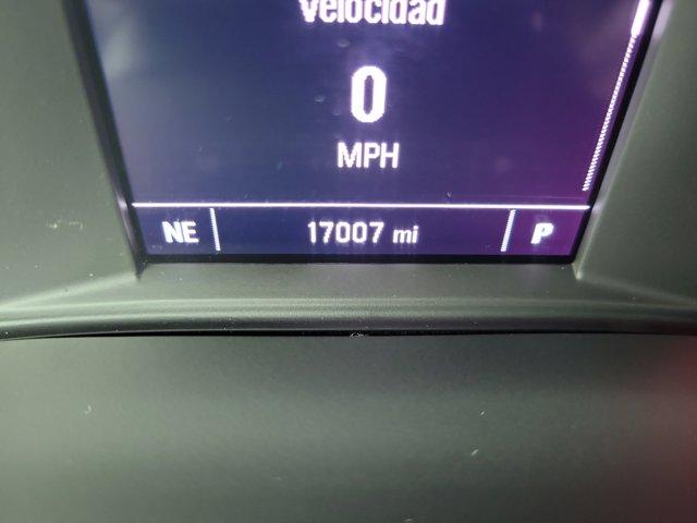 used 2023 Chevrolet Traverse car, priced at $24,104