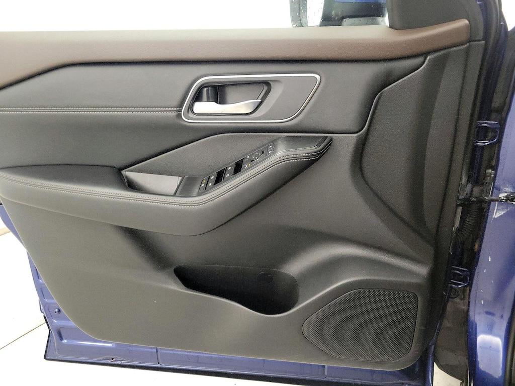 used 2021 Nissan Rogue car, priced at $25,998
