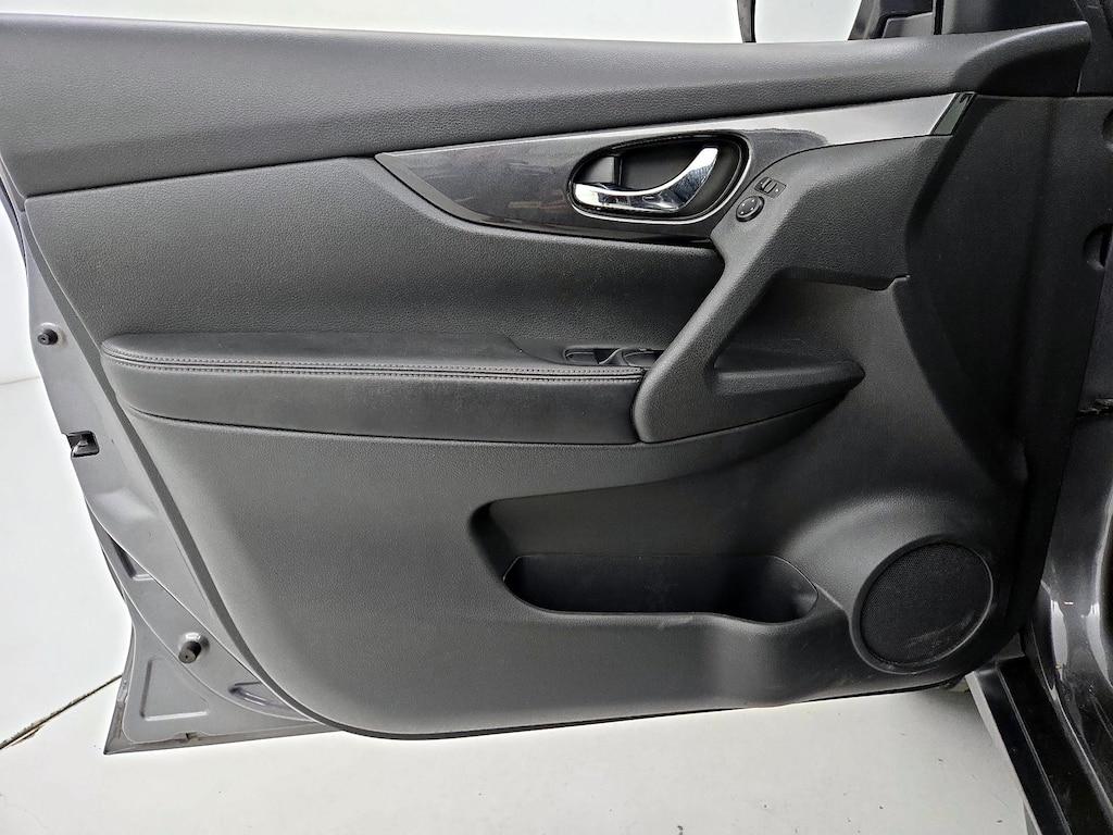 used 2017 Nissan Rogue car, priced at $14,998