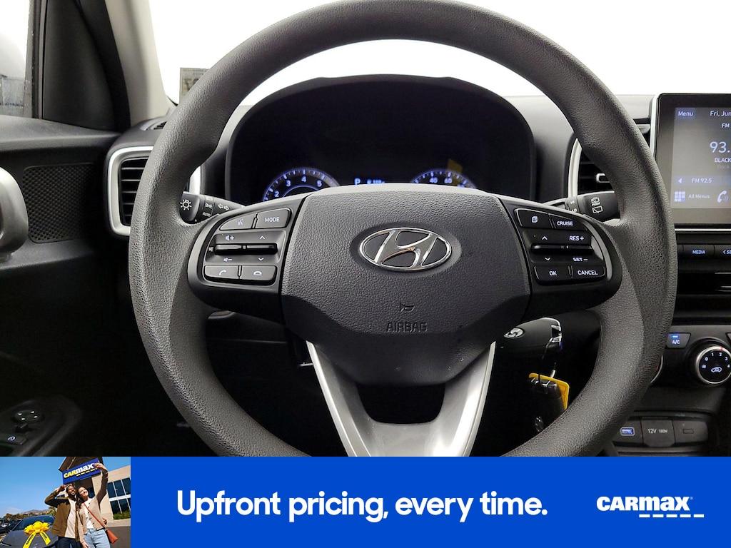 used 2022 Hyundai Venue car, priced at $17,998