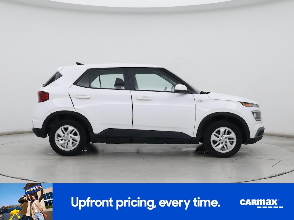 used 2022 Hyundai Venue car, priced at $17,998