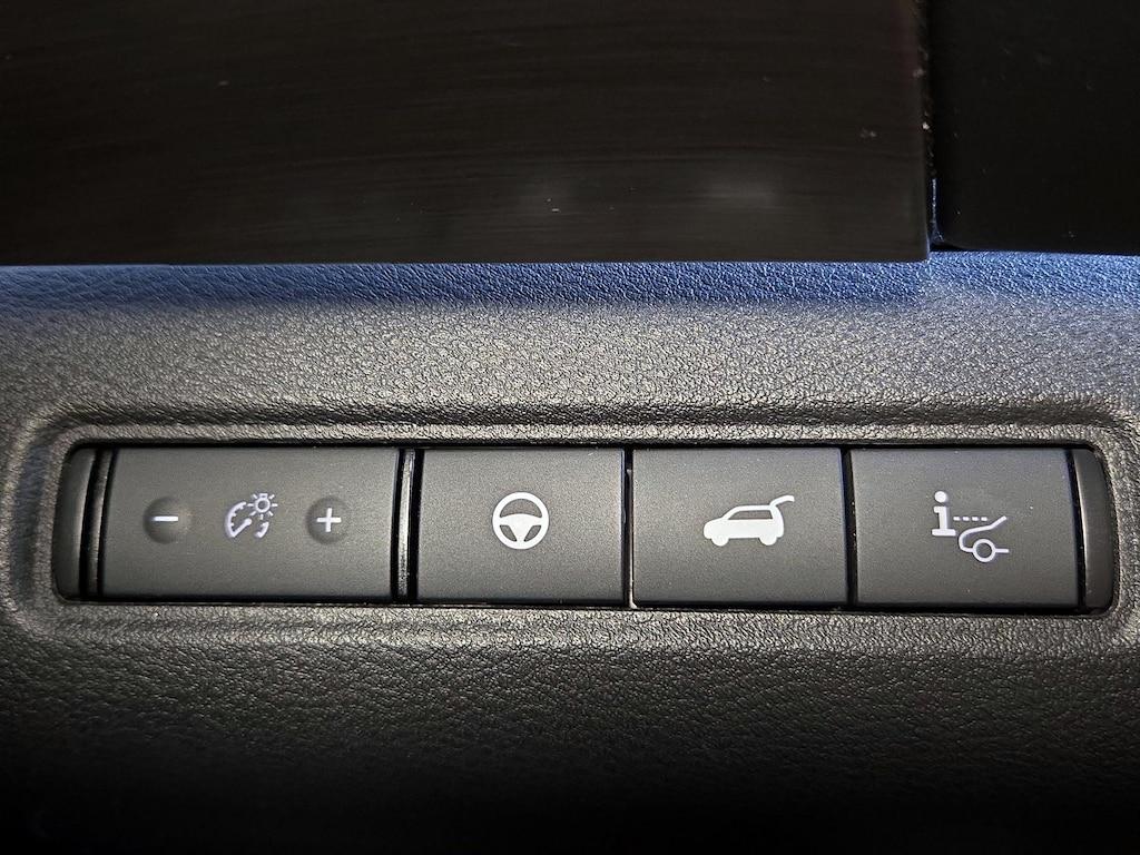 used 2023 Nissan Pathfinder car, priced at $38,998