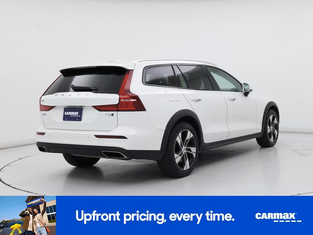 used 2020 Volvo V60 Cross Country car, priced at $28,998