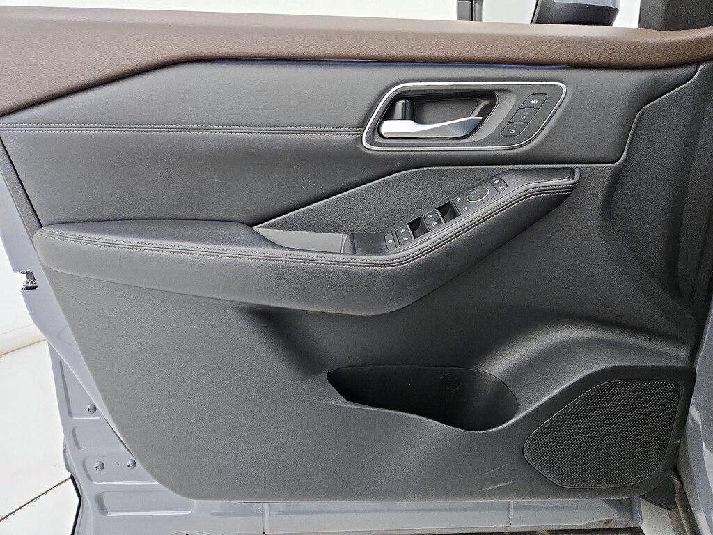 used 2021 Nissan Rogue car, priced at $29,998