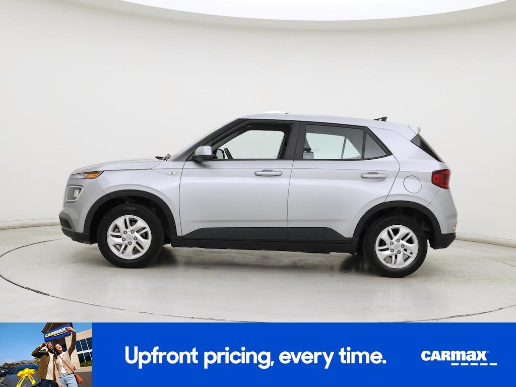 used 2022 Hyundai Venue car, priced at $18,998