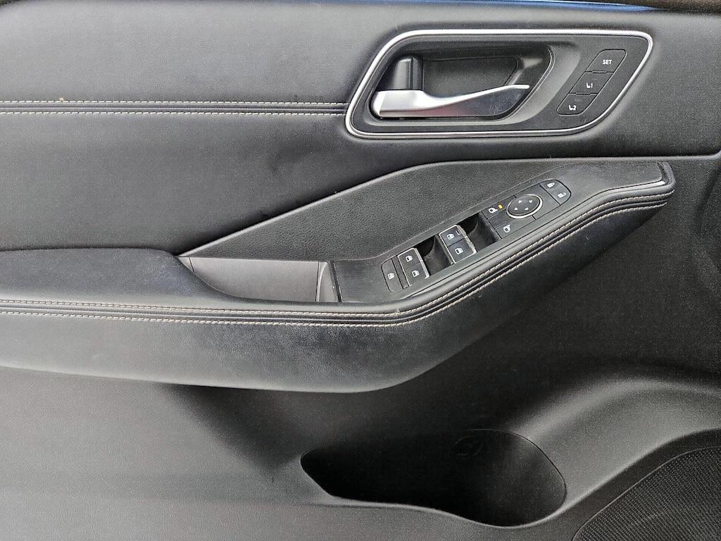 used 2021 Nissan Rogue car, priced at $24,998