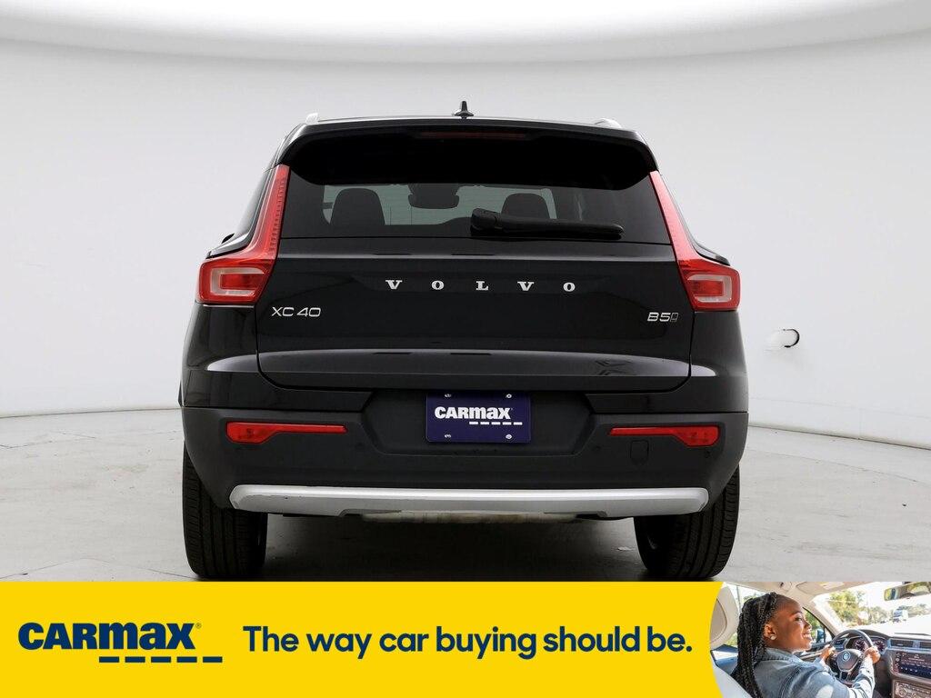 used 2024 Volvo XC40 car, priced at $31,998