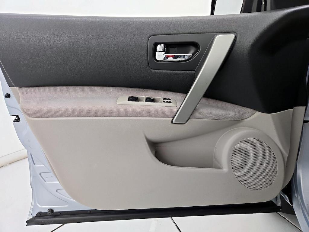 used 2015 Nissan Rogue Select car, priced at $15,998