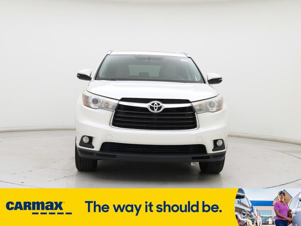 used 2015 Toyota Highlander car, priced at $17,998
