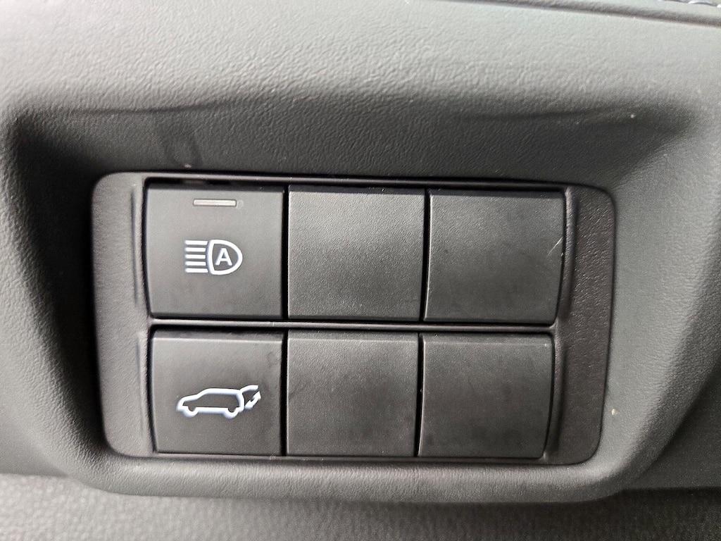 used 2023 Toyota Highlander Hybrid car, priced at $45,998