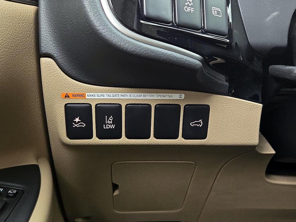 used 2020 Mitsubishi Outlander car, priced at $23,998
